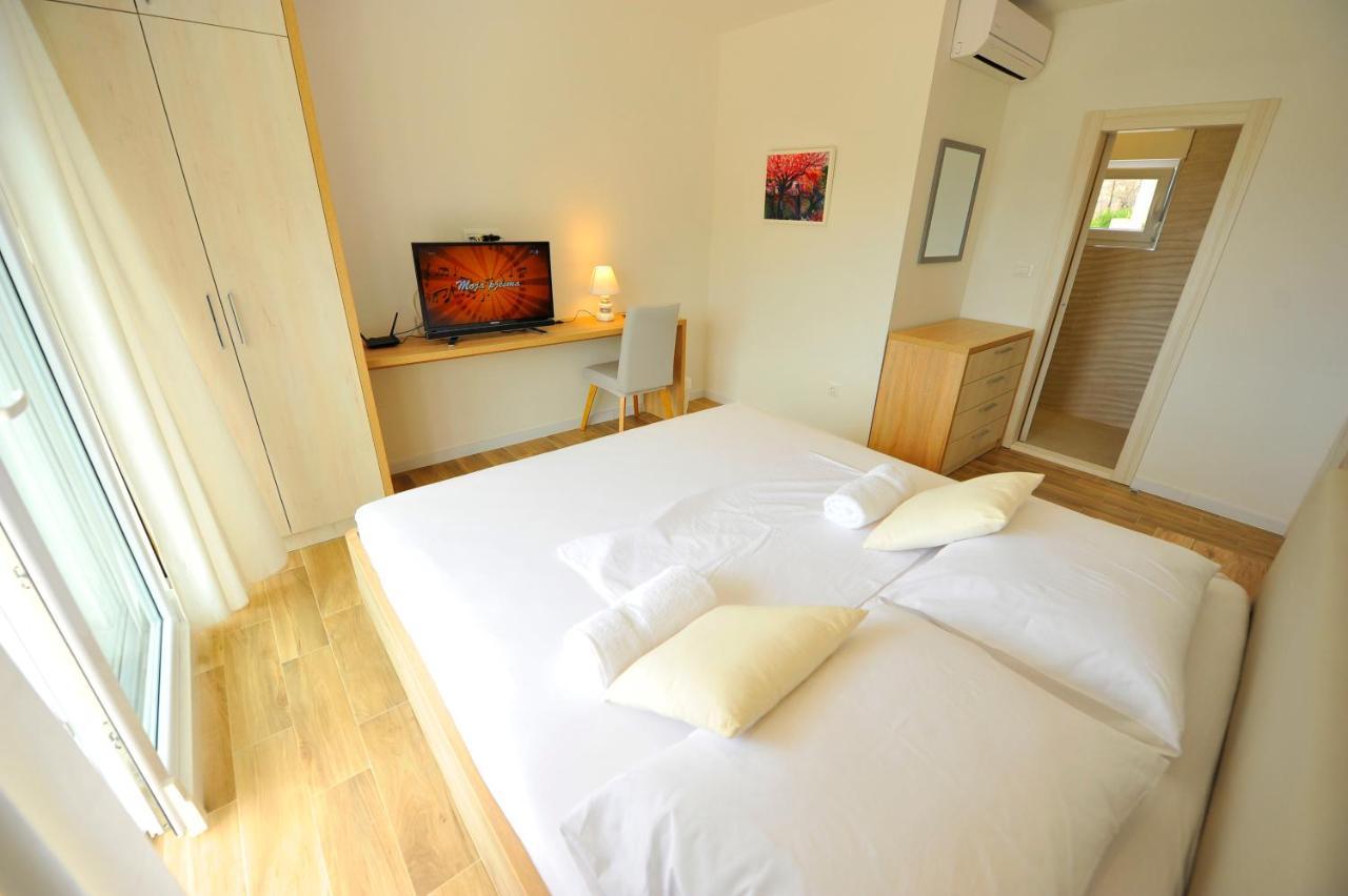 Guesthouse Lion Split Exterior foto